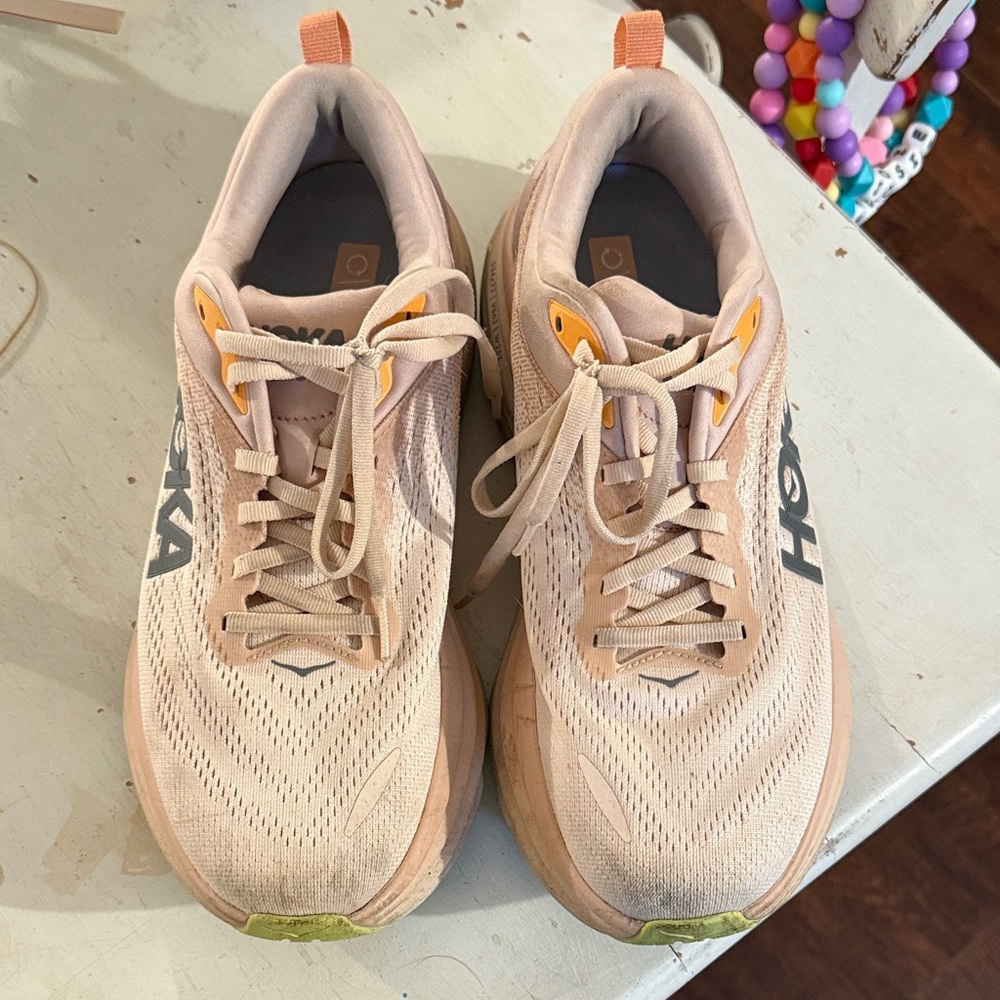 Hoka Bondi 8